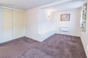BEDROOM- click for photo gallery
